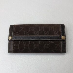 Gucci wallet